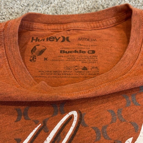 🛍️ Men’s Hurley Short Sleeved Graphic Tee - Picture 4 of 7